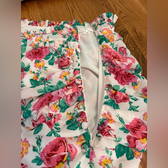 For Love & Lemons Becca Mini Skirt in Ivory With Pink Flowers size Medium - Picture 11 of 11